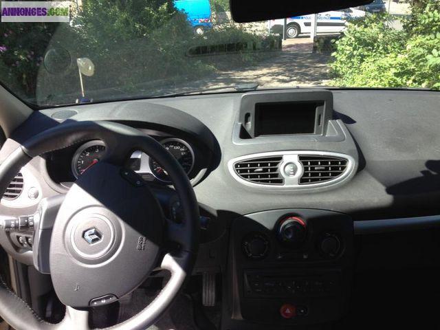 Renault Clio III (2) 1.5 dci 90 dynamique