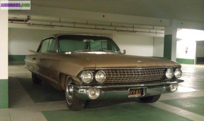 Cadillac Sedan 6 windows de 1961, type 62