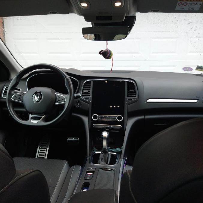 Mégane iv estate 1.6-e.tech plug.in 160ch intense hybride