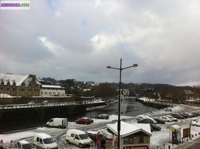 T3 70M2  PLEIN CENTRE VILLE LANNION