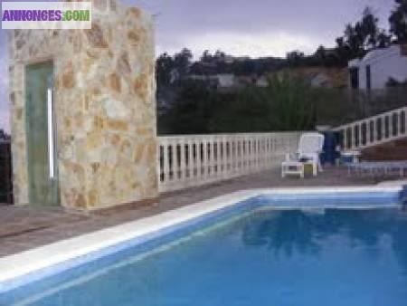 Maison avec piscine a 3 km de Lloret