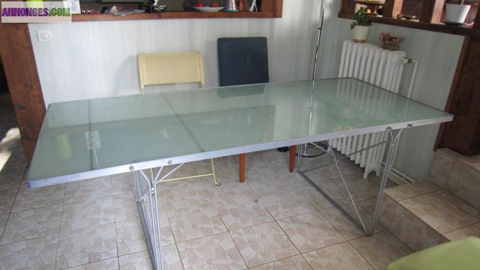 Table salle à manger en verre