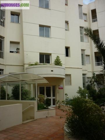 Bel appartement meublé route de la marsa