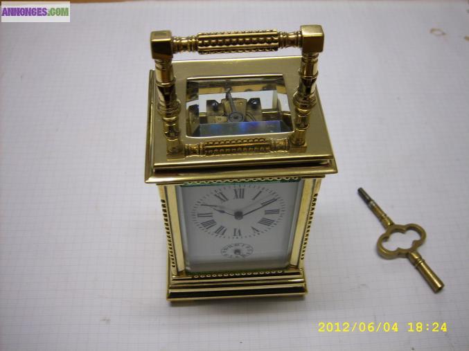 Pendule d’officier