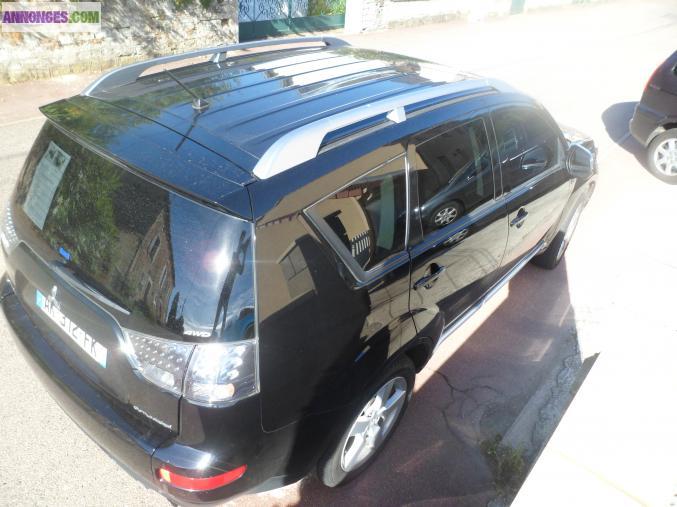 Mitsubishi outlender 2.0 D-ID INTENSE +