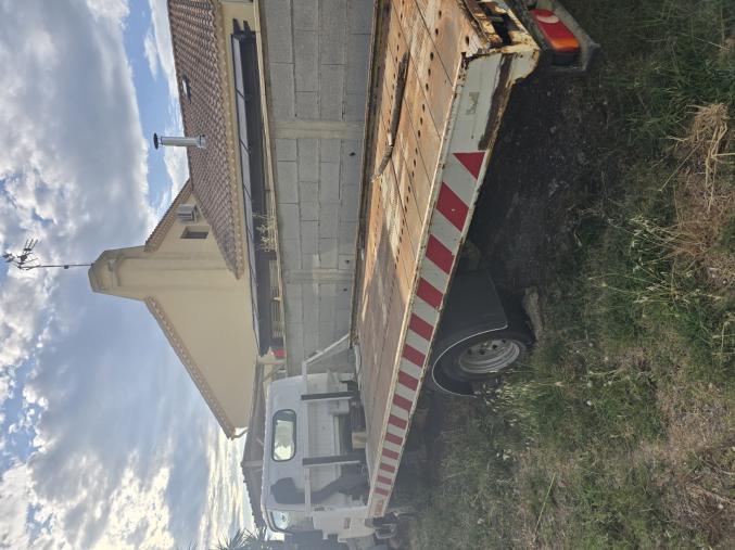 Nissa trade porte voiture