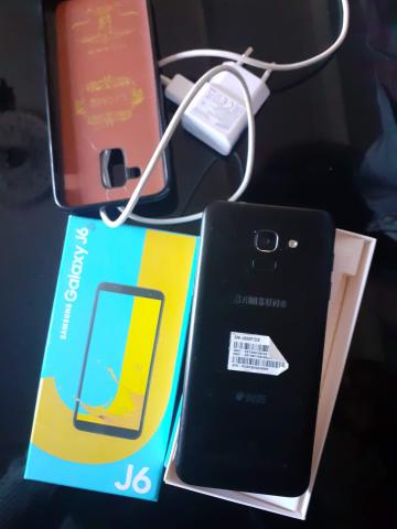 Vend samsung galaxy j6