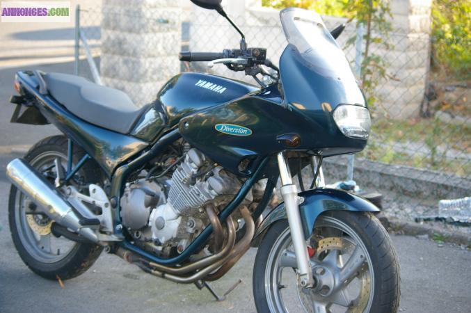 Moto Yamaha Diversion 600 cm3