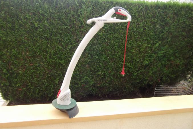 Roto fil coupe bordure