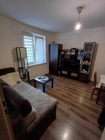 Loue appartement meublé