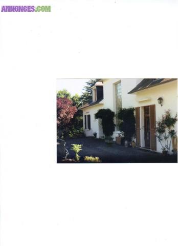 Demeure avec piscine couverte et chauffée