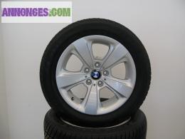 Vend 4 pneus neige avec jantes pour BMW