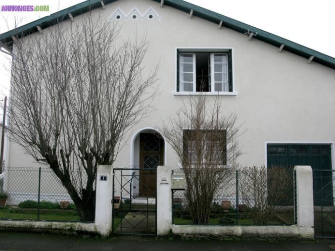 Maison 8 pièces sur terrain 400 m² env