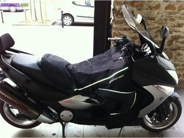 Yamaha T-max 500 black max abs