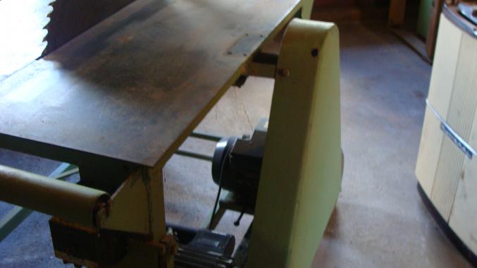 Vends     scie circulaire