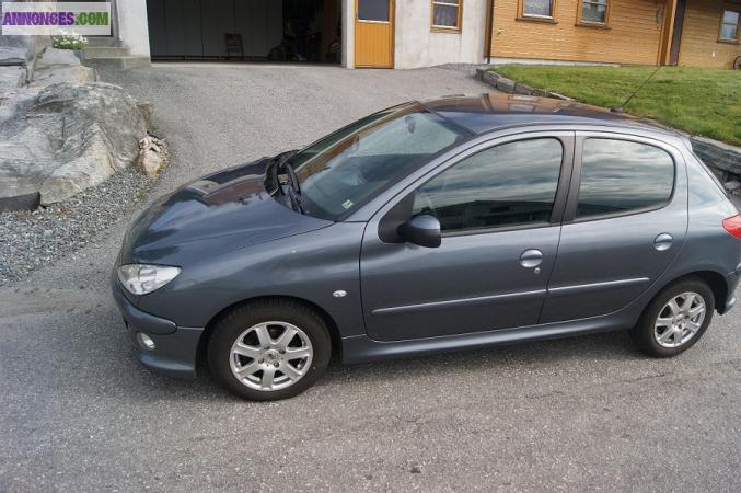 Peugeot 206 1.4 hdi x line 5P