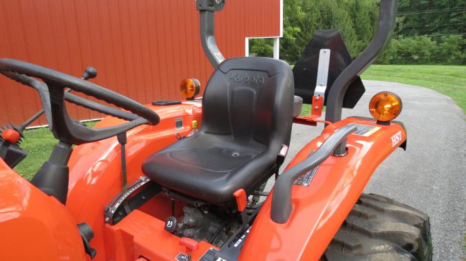 TRACTEUR KUBOTA 4X4 DIESEL 225 HEURES