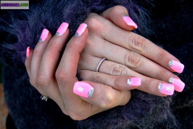 Prothésiste Ongulaire à domicile Ongles Gel UV Nailart