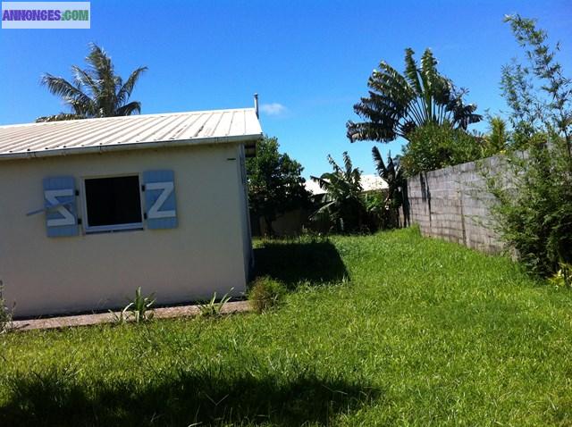 VILLA F4 DE 120 M² SUR 504 M²