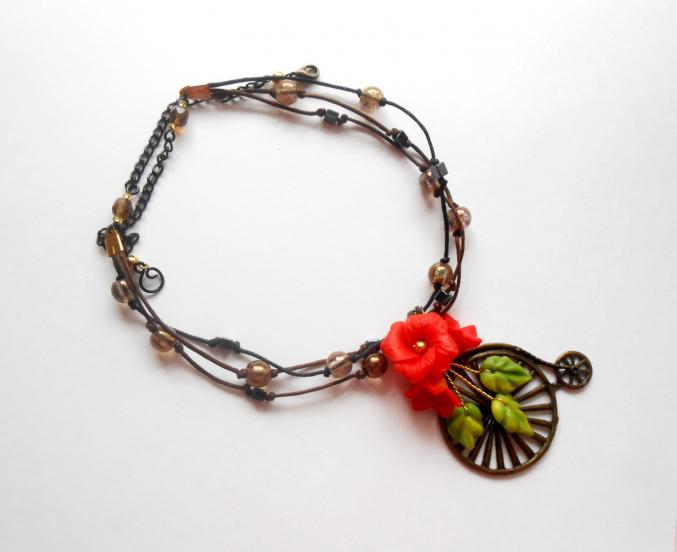 Collier promenade en printemps
