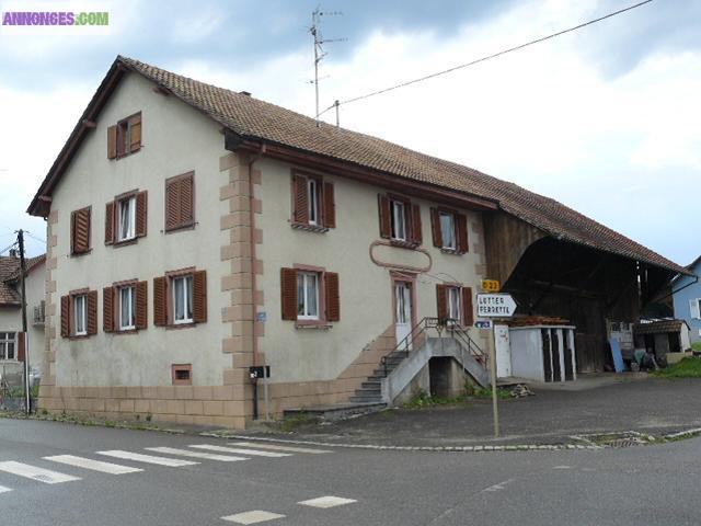 MAISON D'HABITATION AVEC GRANDES DEPENDANCES A WOLSCHWILLER