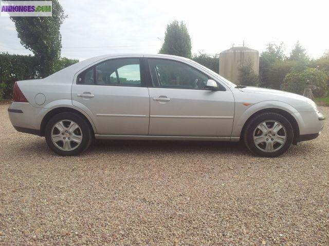 Ford Mondeo (2) 2.0 di 115 ghia 5p