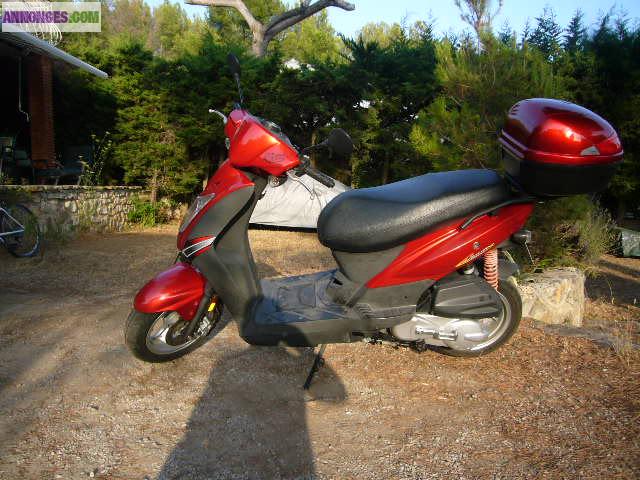 Scooter KYMCO 125 AGILITY - 2006 - 9.800 km