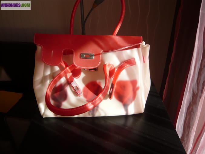 Sac avec motif fleuri