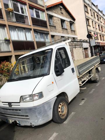 Peugeot boxer plateau long 2.5 Diesel TBEG