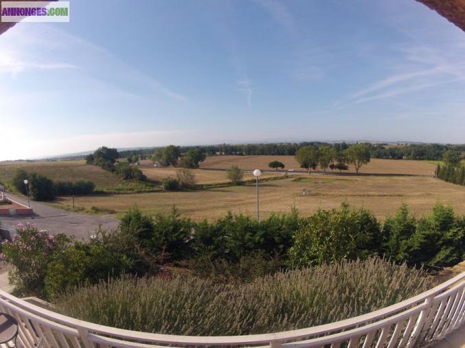 Vends villa type 4 villepinte 11150