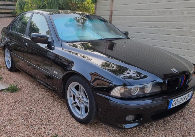 BMW E 39 530 DA PACK SPORT ORIGINE 2003