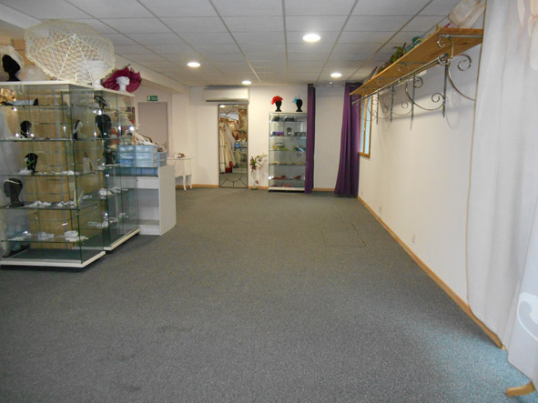 VENDS DROIT AU BAIL LOCAL 120M²