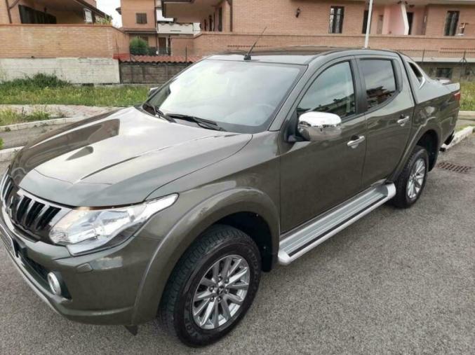 Mitsubishi MITSUBISHI L200 L200 2.4 DI-D/154CV DC