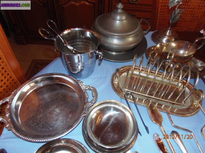 Petit meuble a vendre