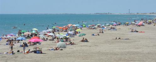 * Grande Maison divisible en 4 logements.