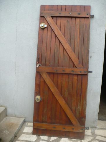 Volet bois porte d'entrée; 