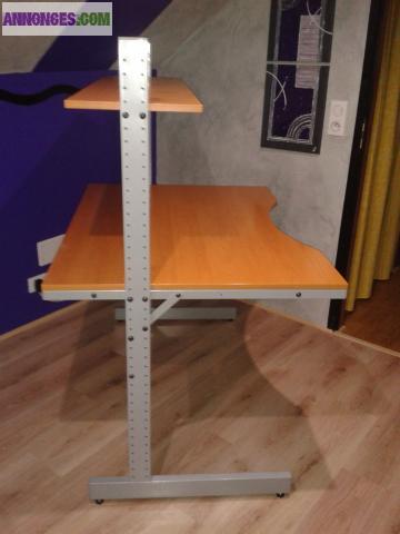 Bureau à étagère