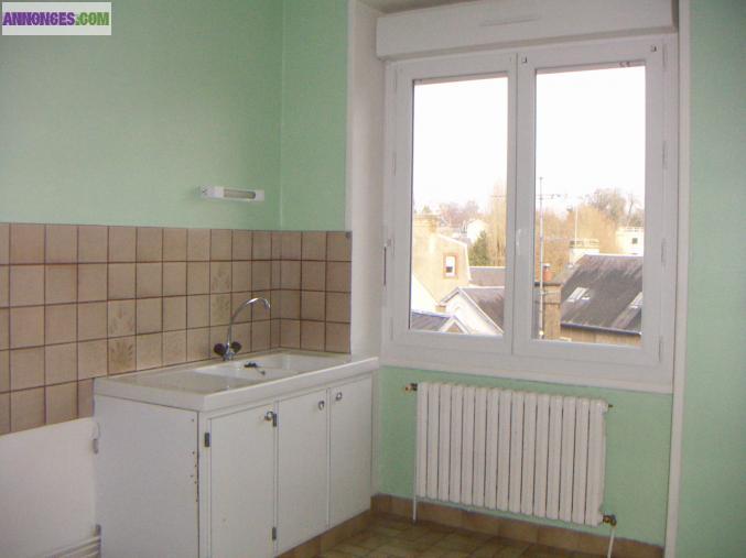 APPARTEMENT T2 52 m² centre ville