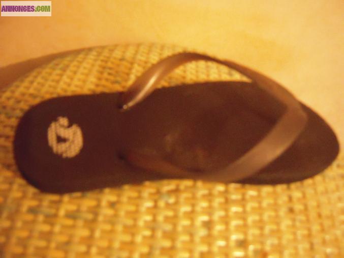 Tong noire gauche Tribord taille 37 : femme