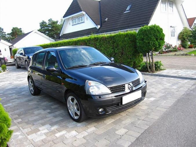 Renault Clio 1.2 Autentique 2000 , 155 100 km,