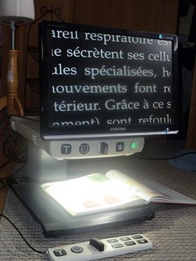 Vidéo-agrandisseur X TEND Humanware écran de 19'