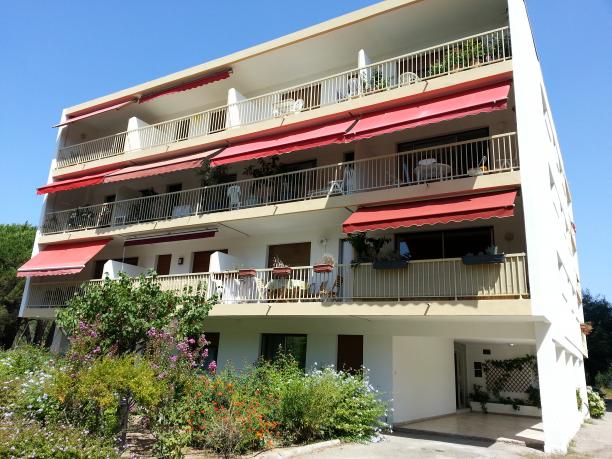 Vico - Joli F1, 100m de la plage