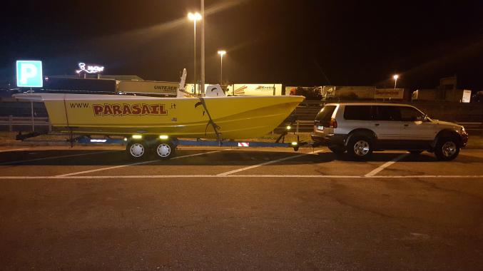 Transport imbarcation avec rimorc