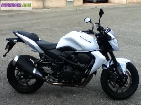 Kawasaki Z 750 année 2012 1er main