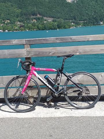 Vélo course adolescent