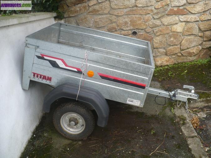 Petite remorque état neuf