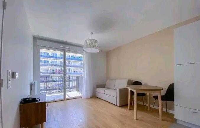 LOCATION T2 meublé avec une superficie de 39 m²
