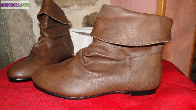 Chaussures femme : Bottines Bruno Rossi (36) NEUVES / Bottes