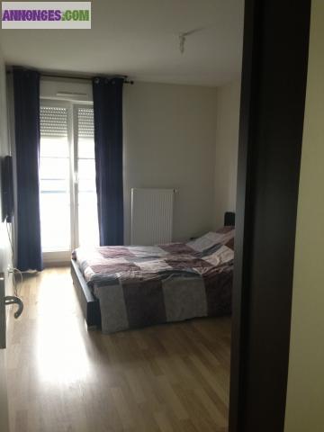 Appartement F3 roussy le village