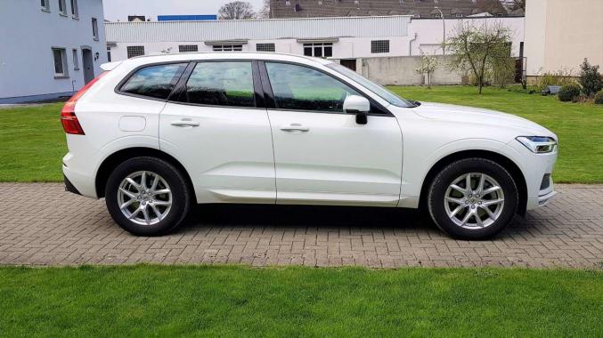 Volvo XC60 D4 AWD Momentum